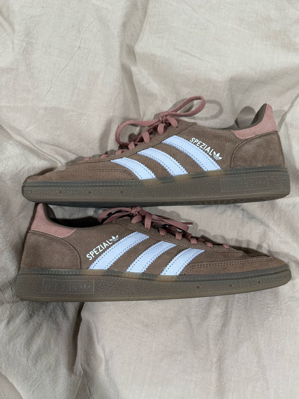Adidas Women’s Handball Spezial
